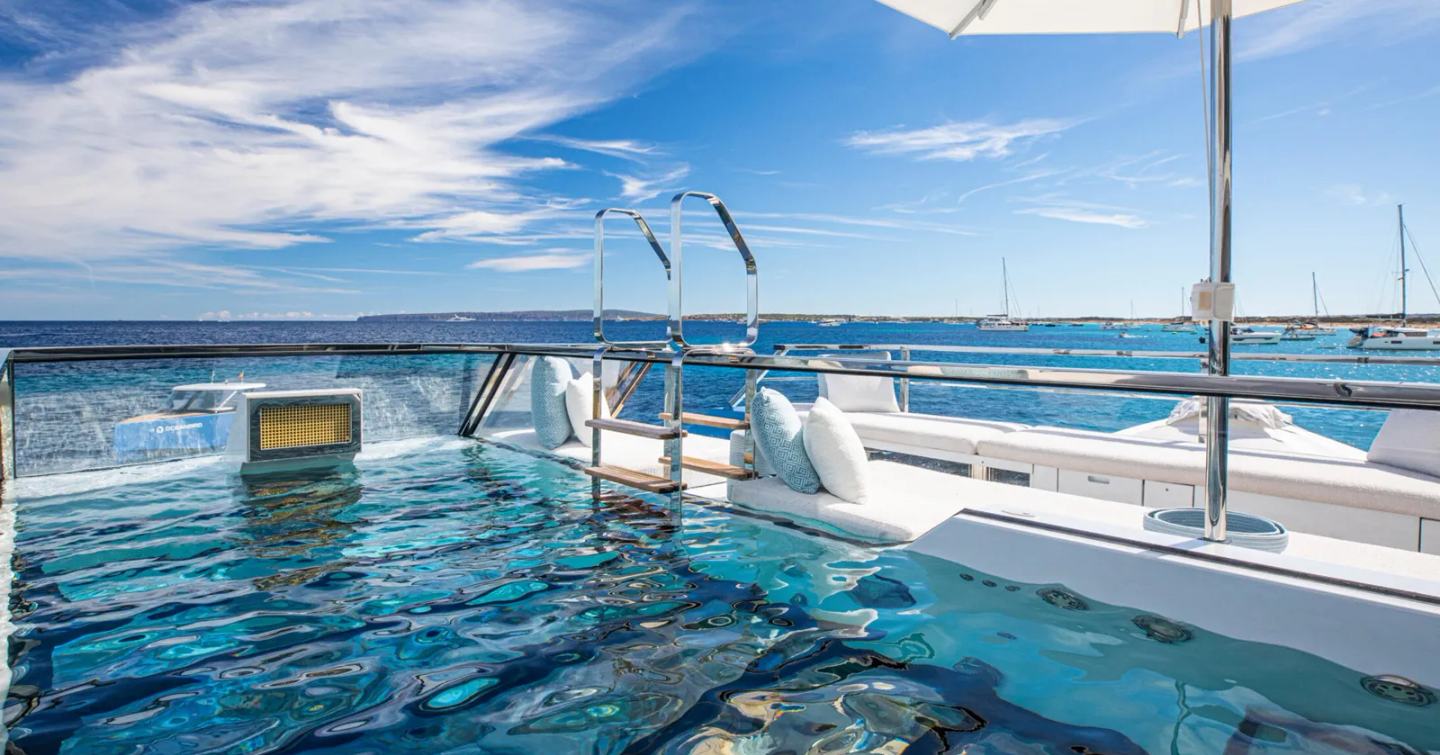 Superyacht Oceanbird's aft deck glass-bottom pool