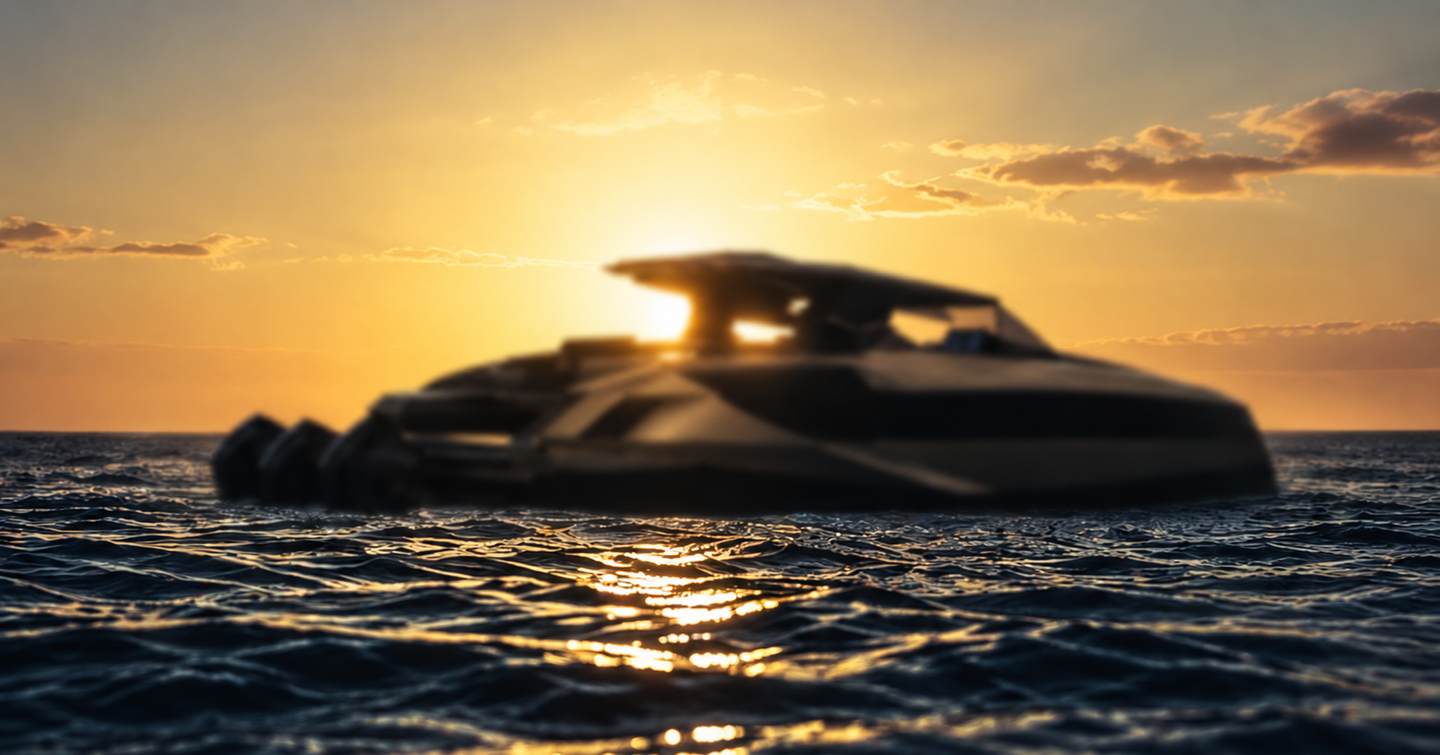 Blurred Teaser Image of the new Sunreef Ultima 44R