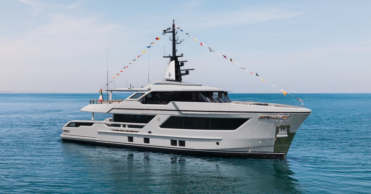 Cantiere delle Marche RJ102 Explorer Yacht Mon Coeur at launch