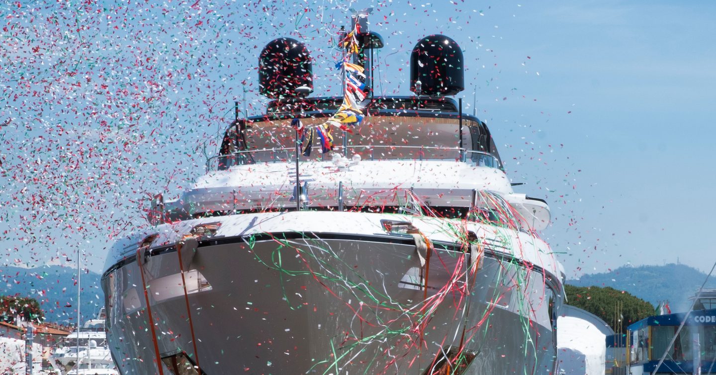 Superyacht Fortitude¹ bow covered in confetti 