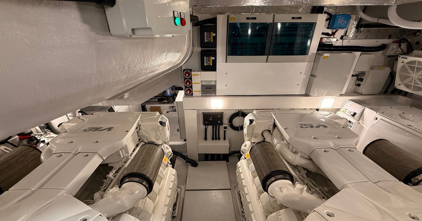Sunseeker-75-Sport-Yacht-Review-engine-room