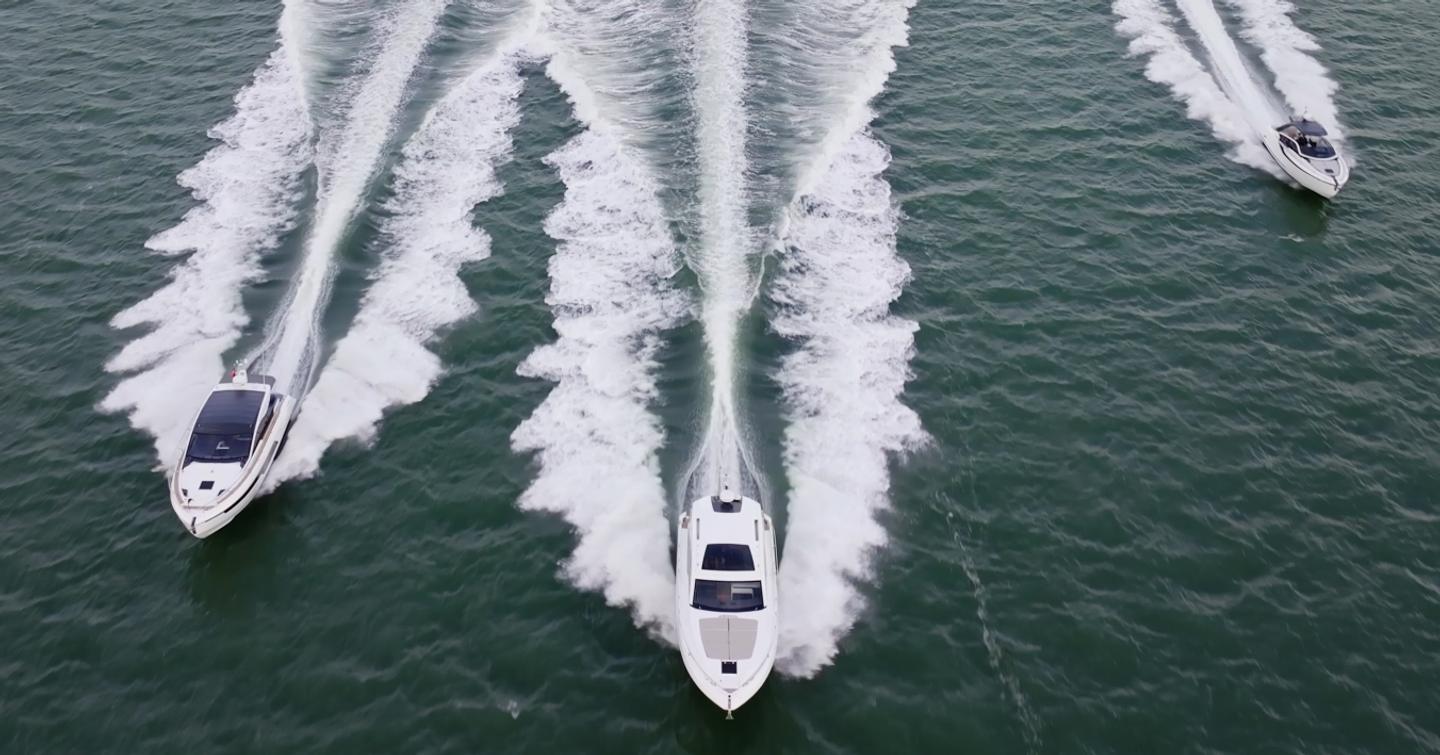 Fairline-Drag-Race-Feature-race