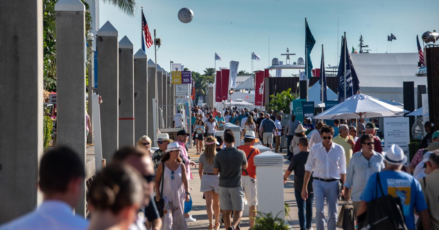 Crowds of people on docks at FLIBS