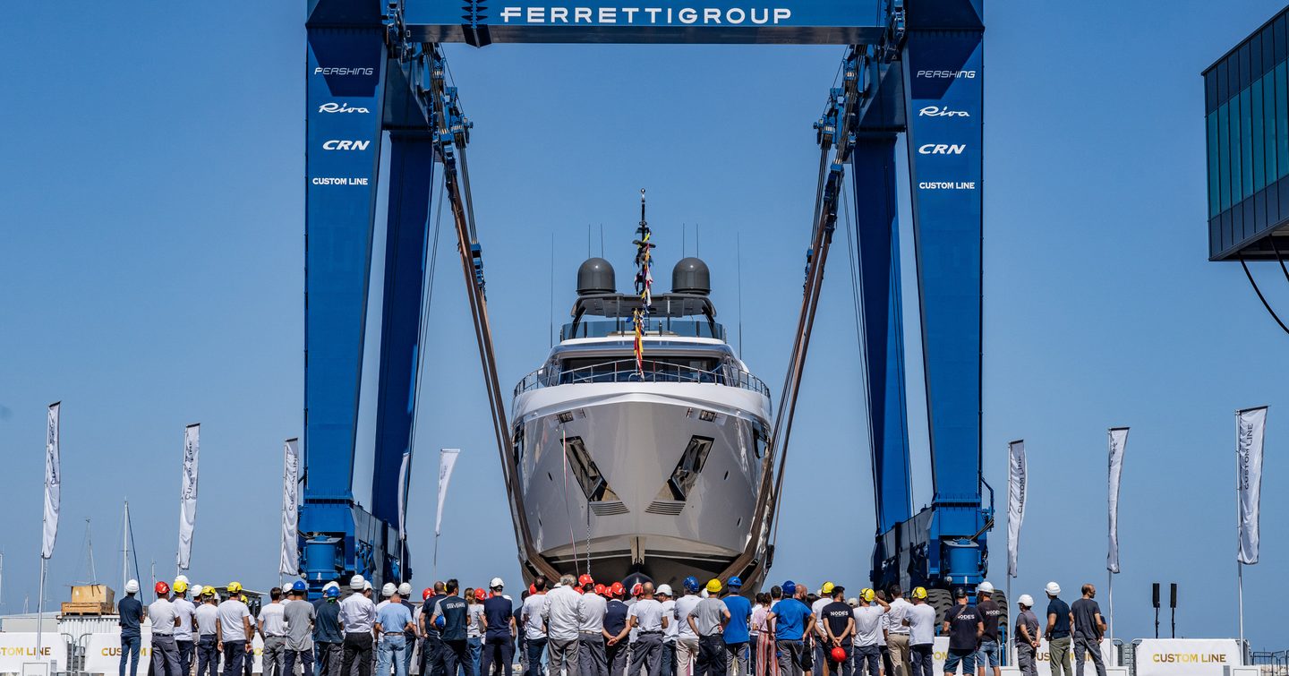 Custom Line Navetta 33 on the crane ahead of launch