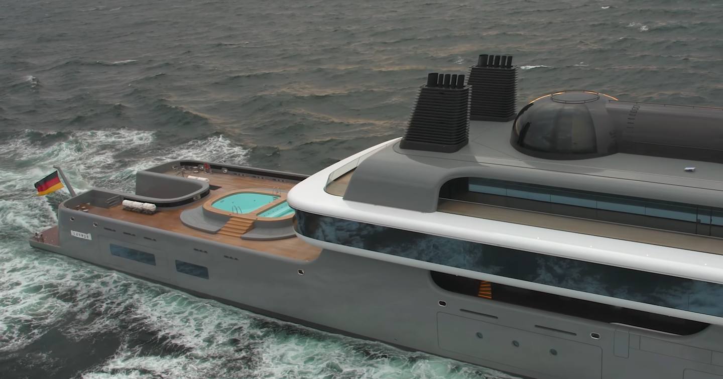 Superyacht Nausicaä aft with spit swimming pool and floodable garage 