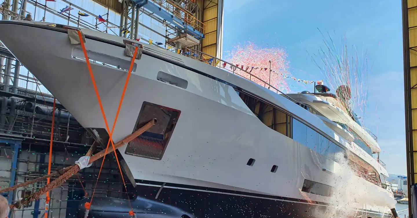 Motor Yacht Fortitude 1 about to be launched with confetti