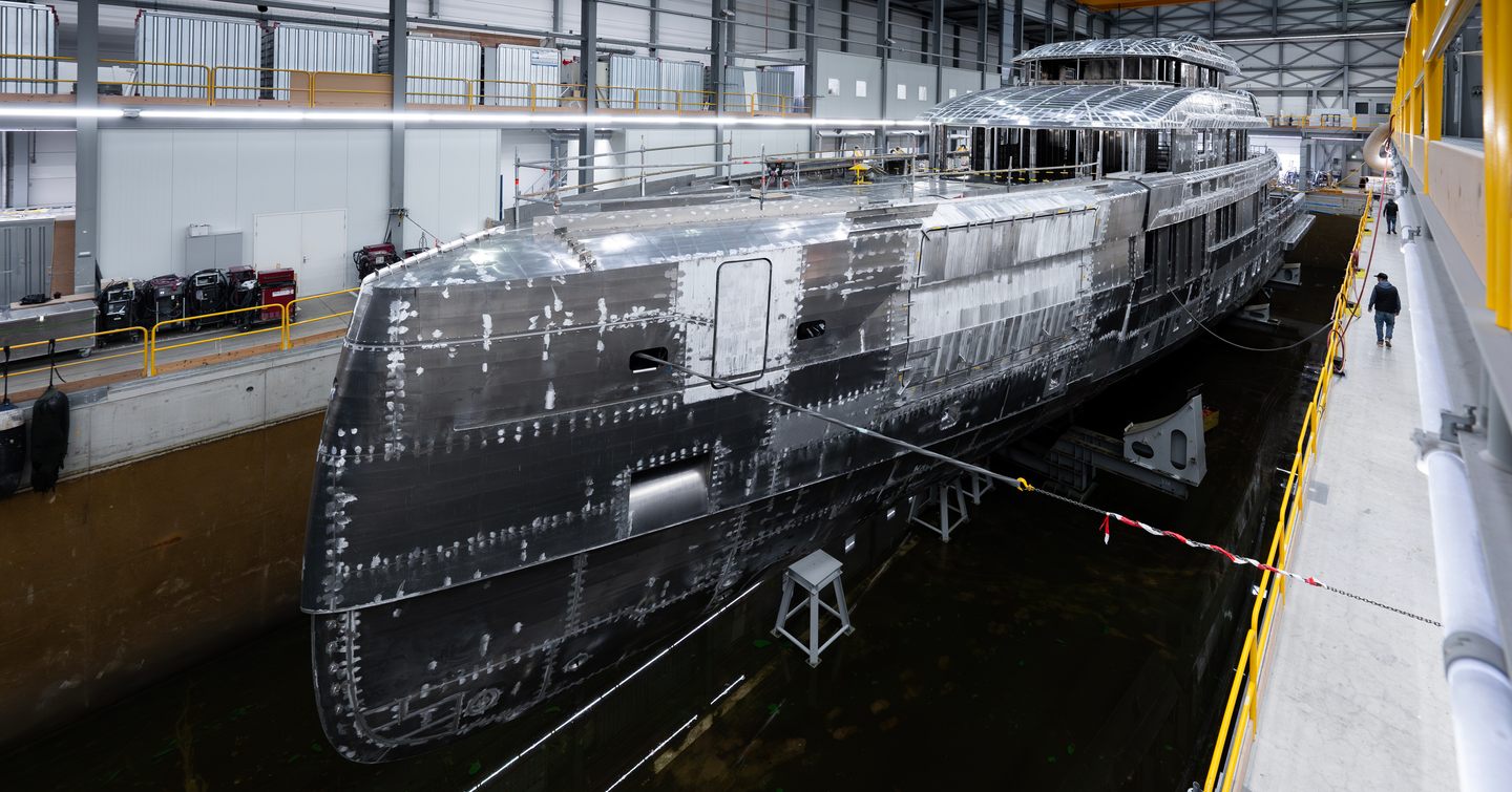 A photo showing the hull and superstructure of superyacht Project SETTEESETTANTA joined