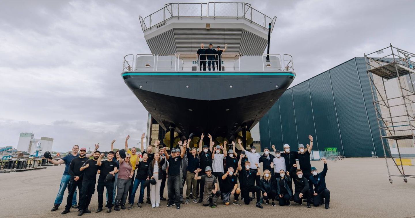 Damen superyacht Indratus at shipyard with team 