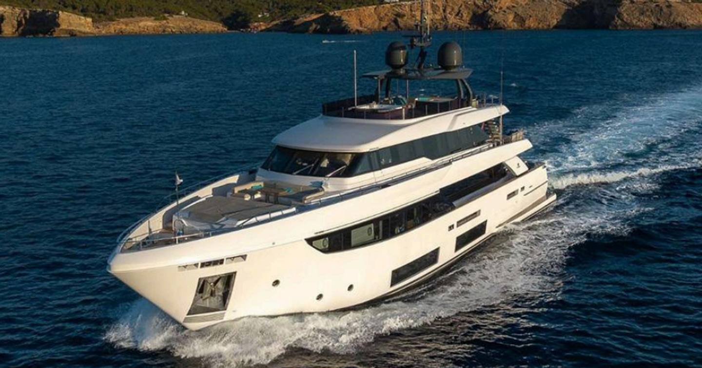 Custom Line motor yacht On underway bow view 
