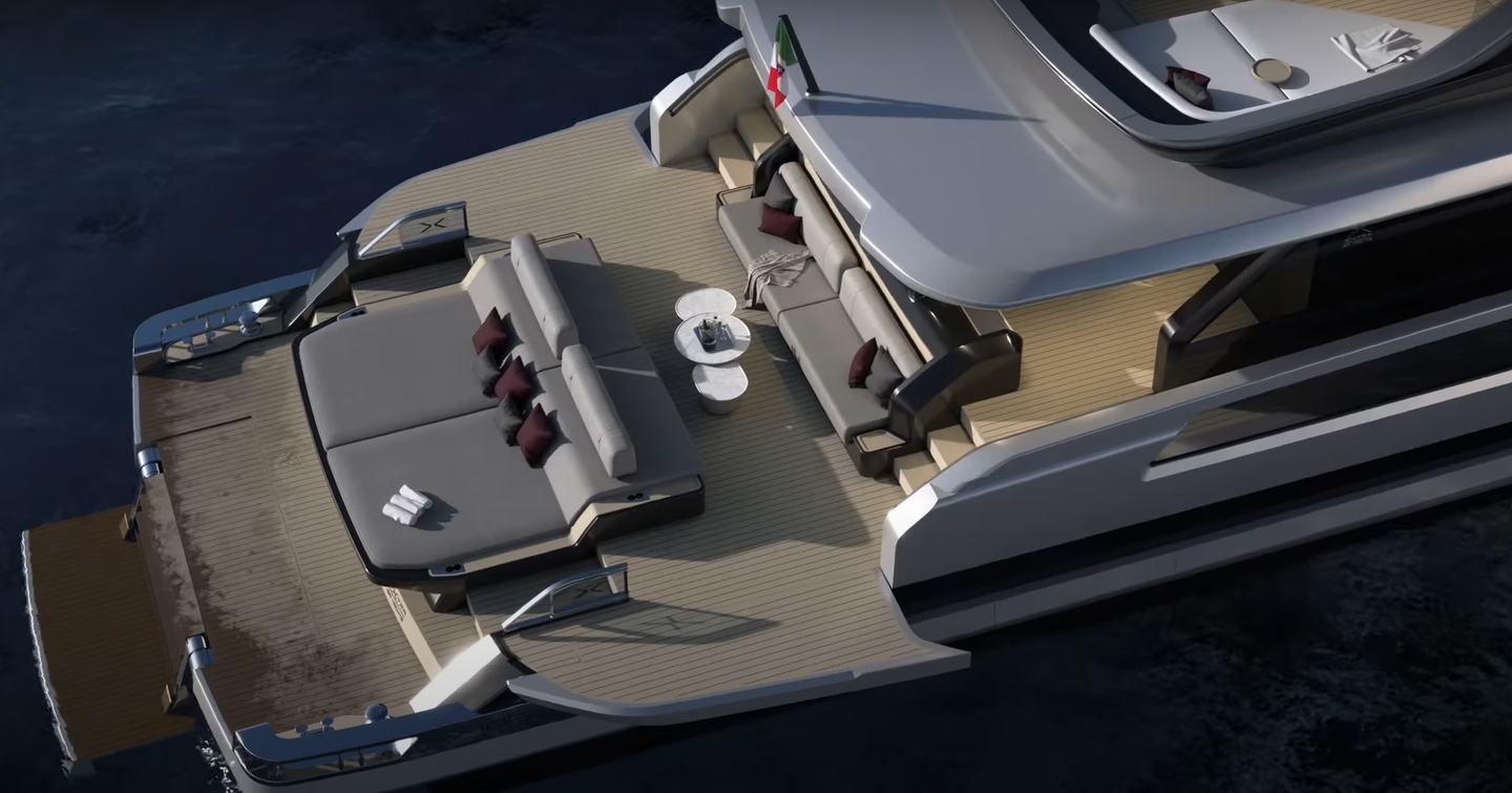 Extra Yachts X106 Fast stern area