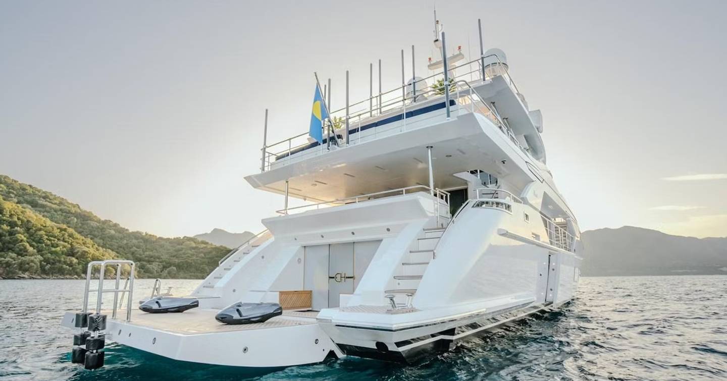 Superyacht Charisma aft and beach club