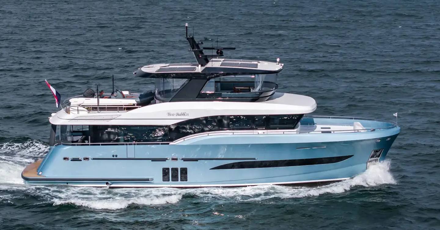 Steeler Ocean Explorer 72 yacht underway side view 