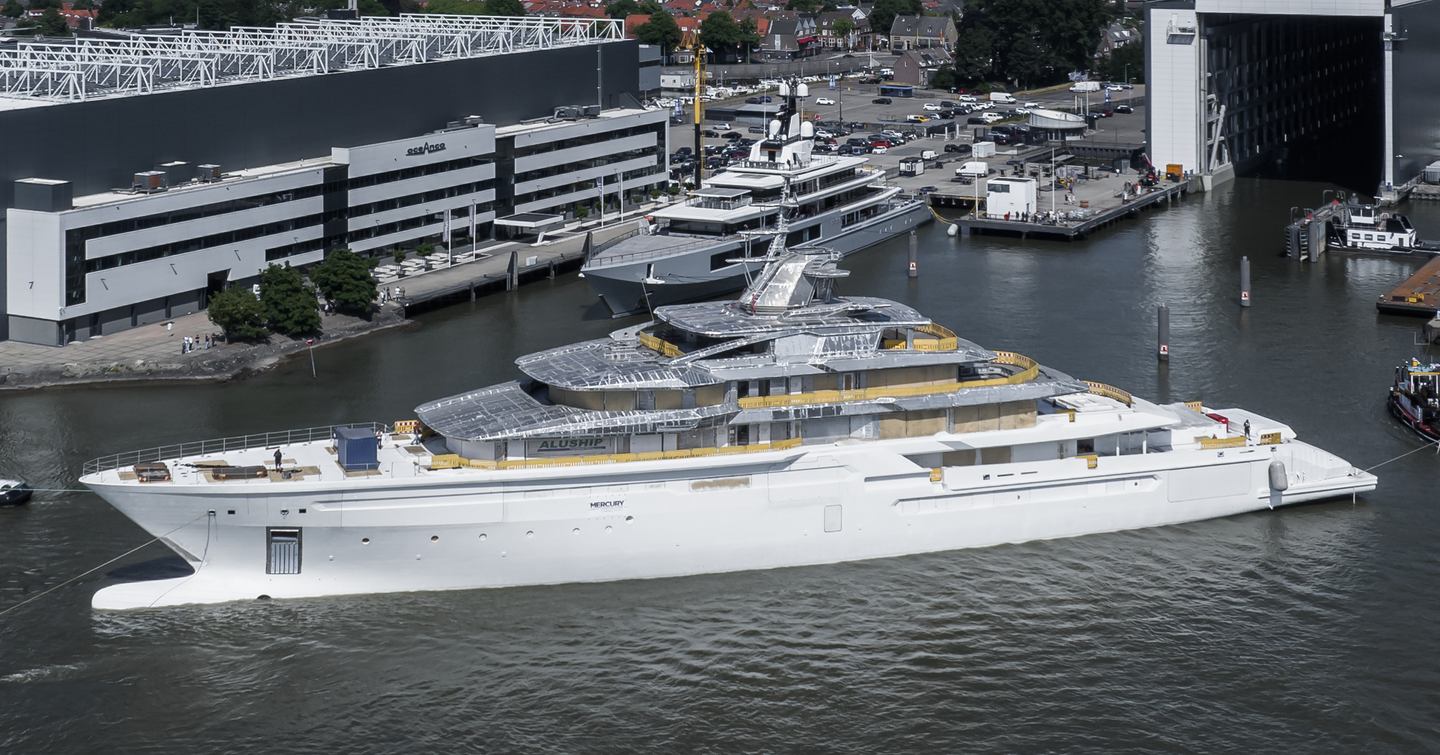 Oceanco Y722 at the shipyard