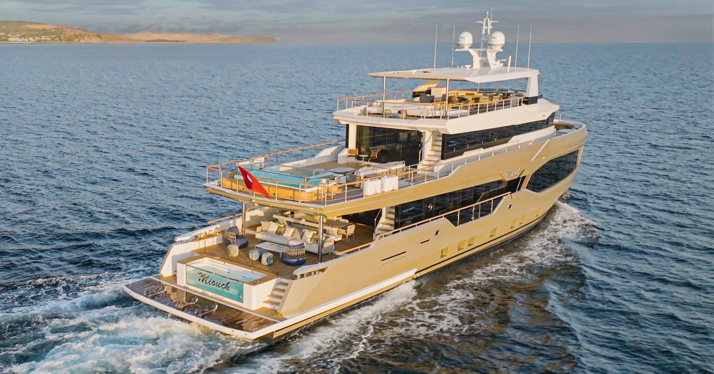 Explorer Yacht Miouch under way