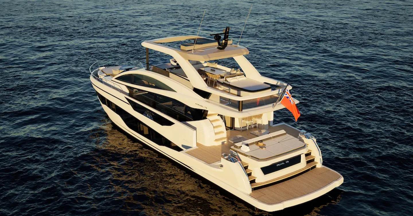 Pearl Yachts Pearl 73 motor yacht at anchor stern view