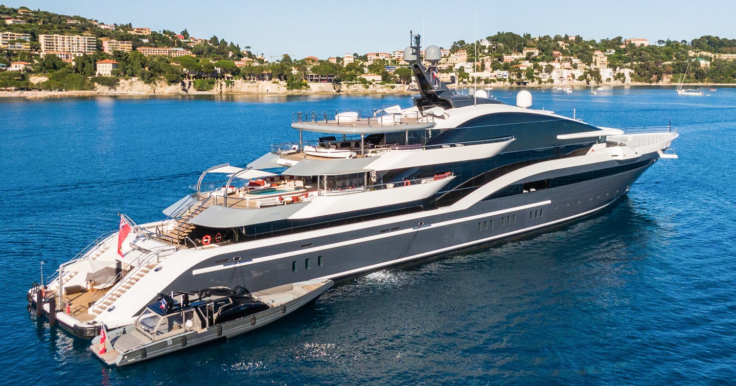 Superyacht Luna at anchor 