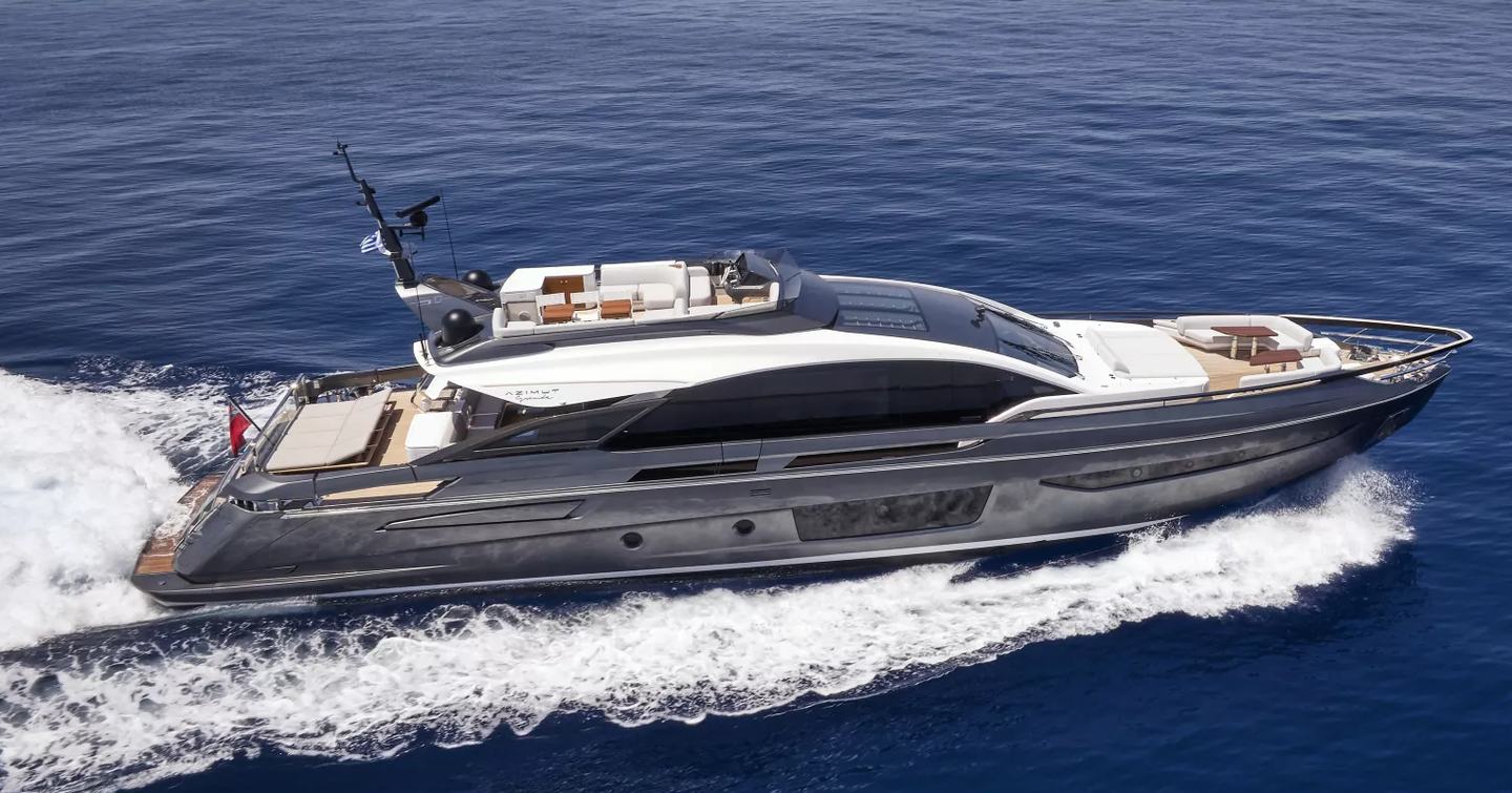 Azimut motor yacht D Five underway side view 