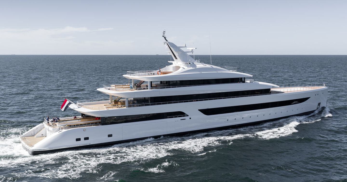 Feadship superyacht Milky Way underway stern view 