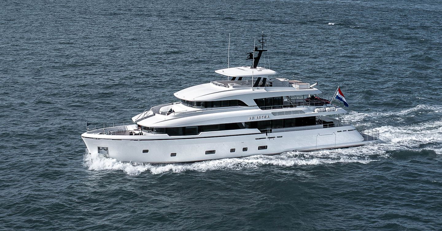 Superyacht Ad Astra under way 