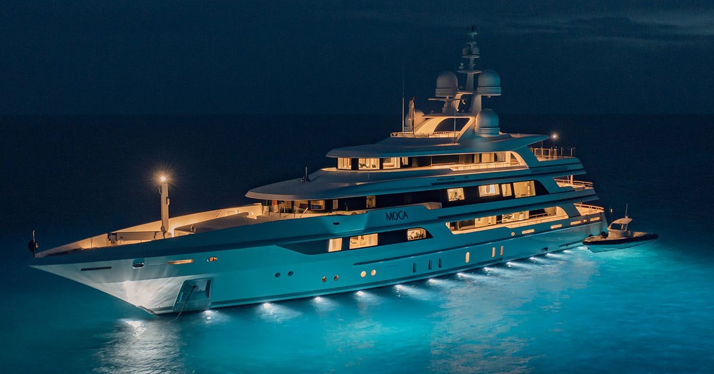  Benetti superyacht The Jewel at anchor side view 