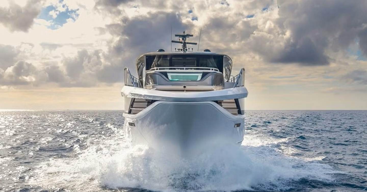 Motor yacht Gemini underway bow view