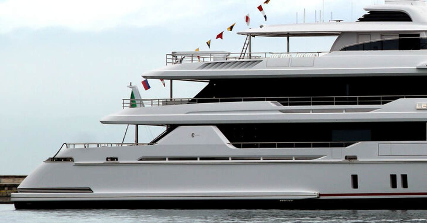 Close up of Codecasa Superyacht Legacy 4 aft decks 