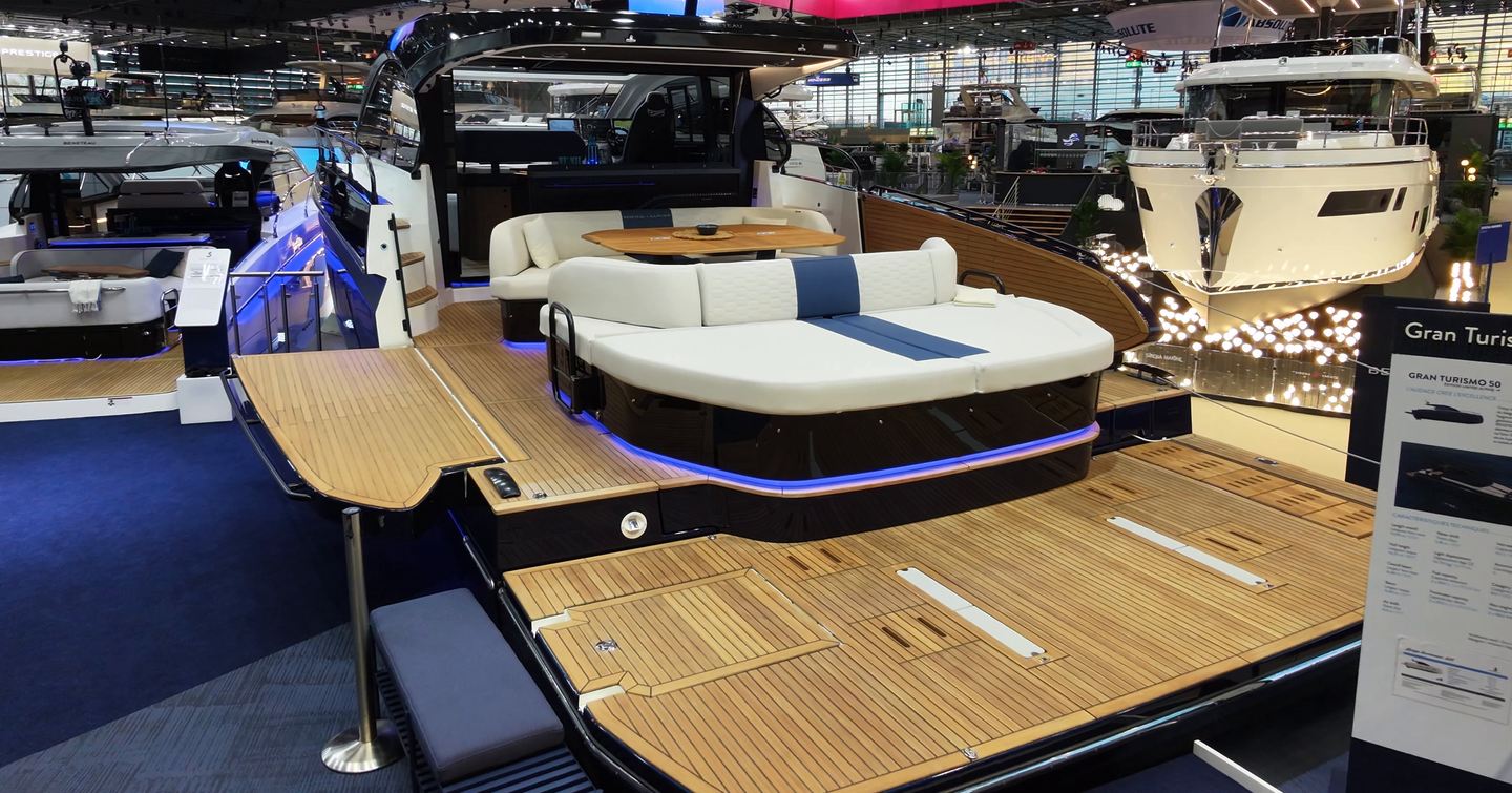 When opened up, the aft deck is pretty spectacular 