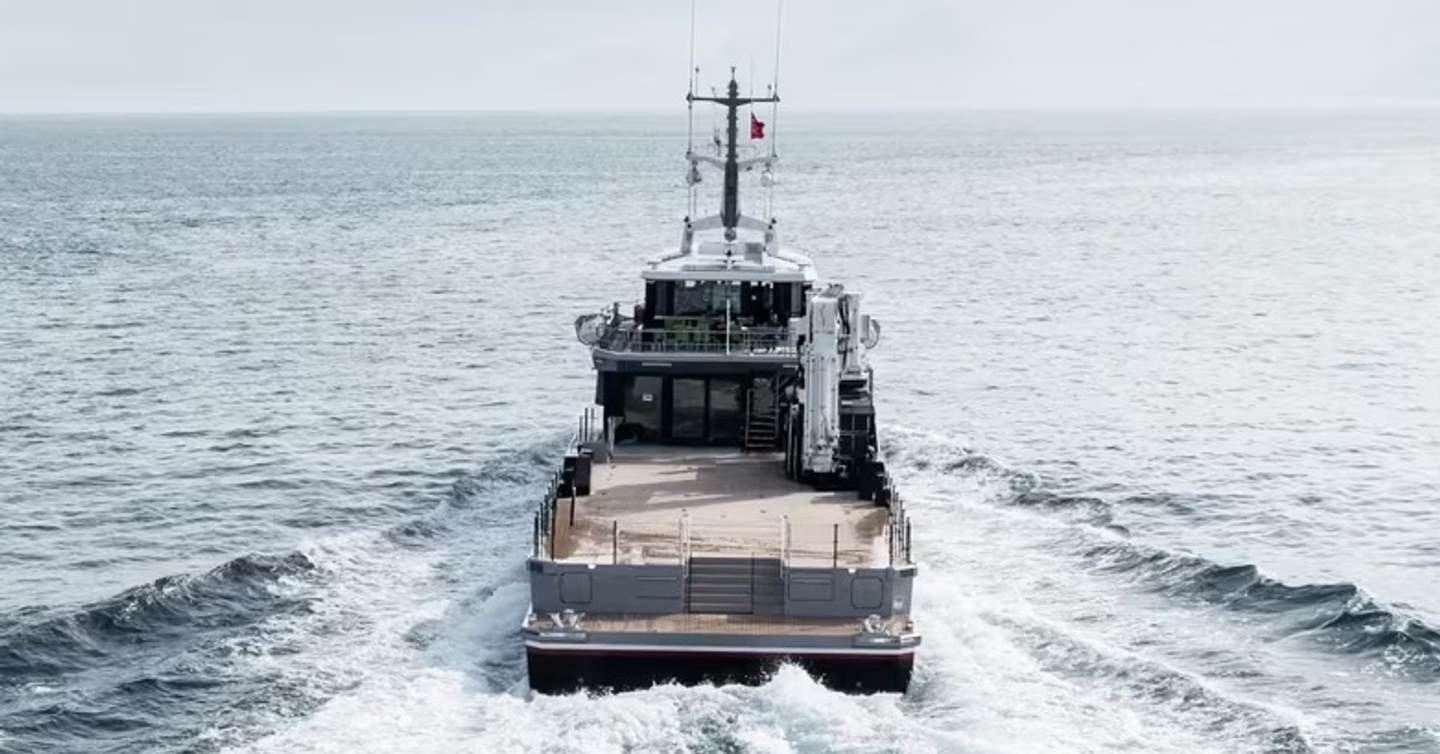 Stern shot of Damen YS 53 Support Yacht Rafter under way 