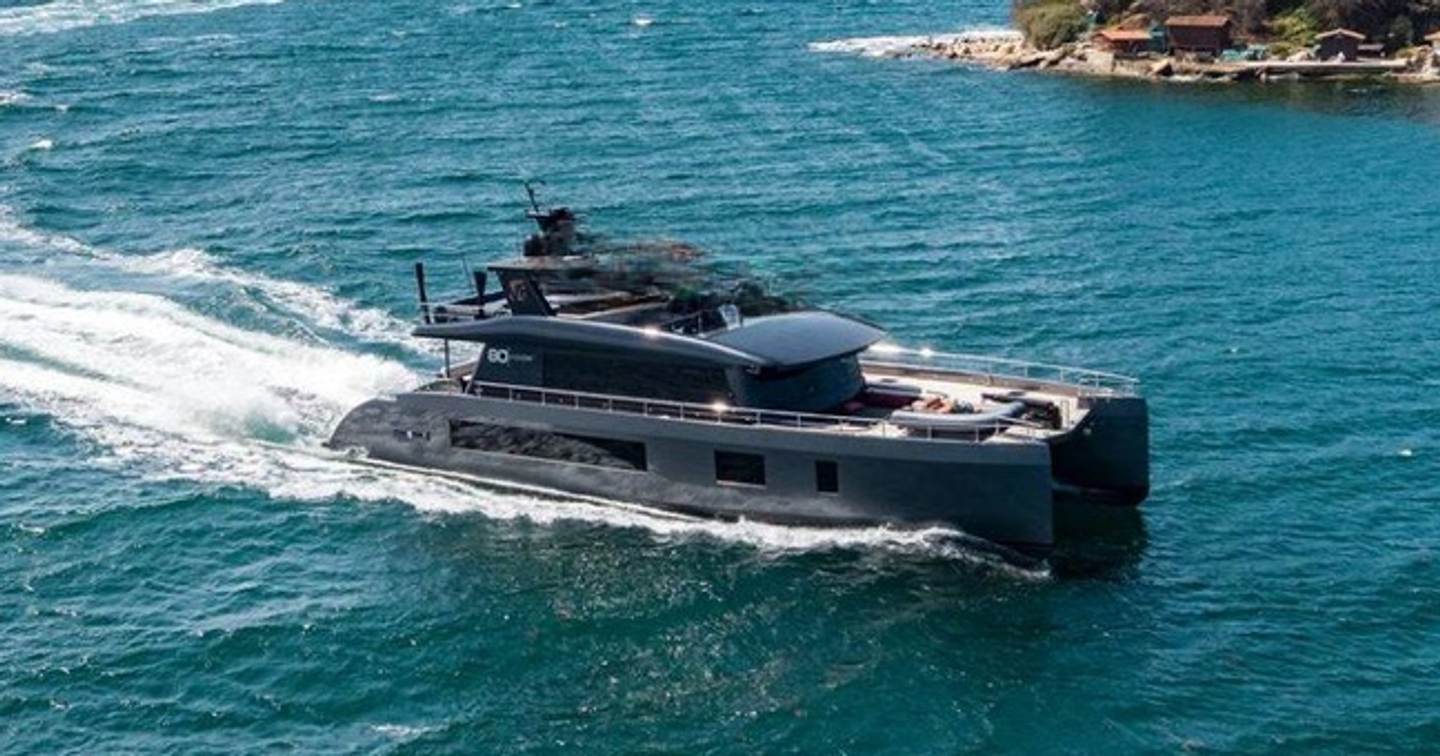 VisionF 80 NG catamaran under way 