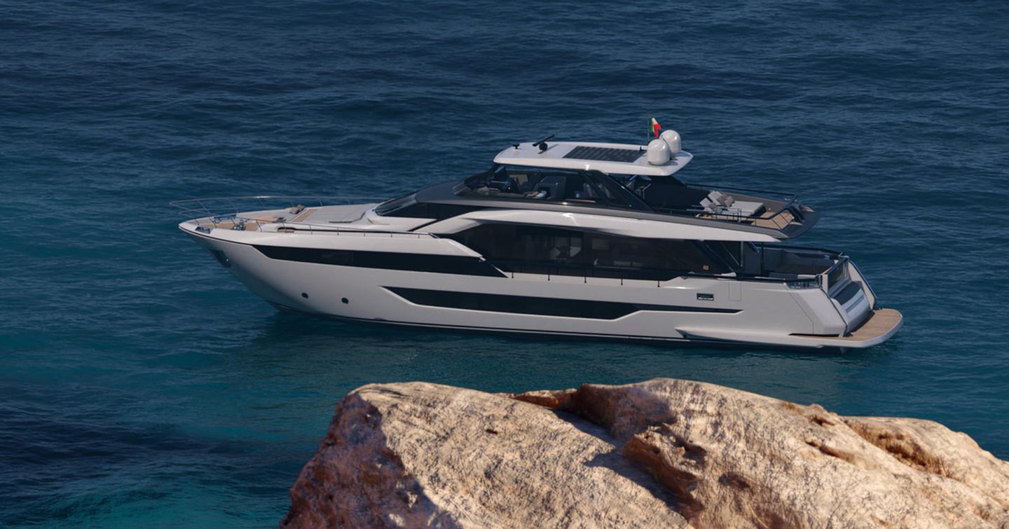 Ferretti 580 motor yacht at anchor