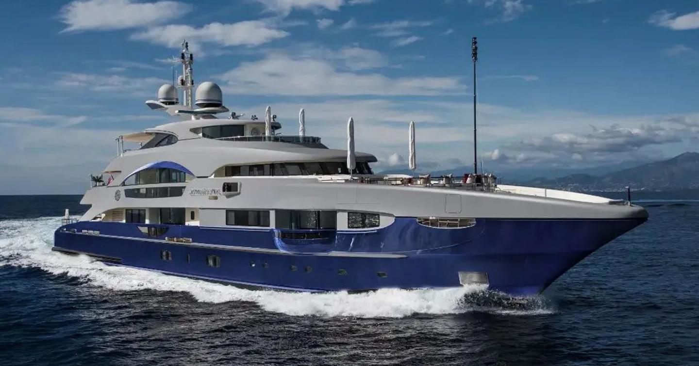 Superyacht After You under way 
