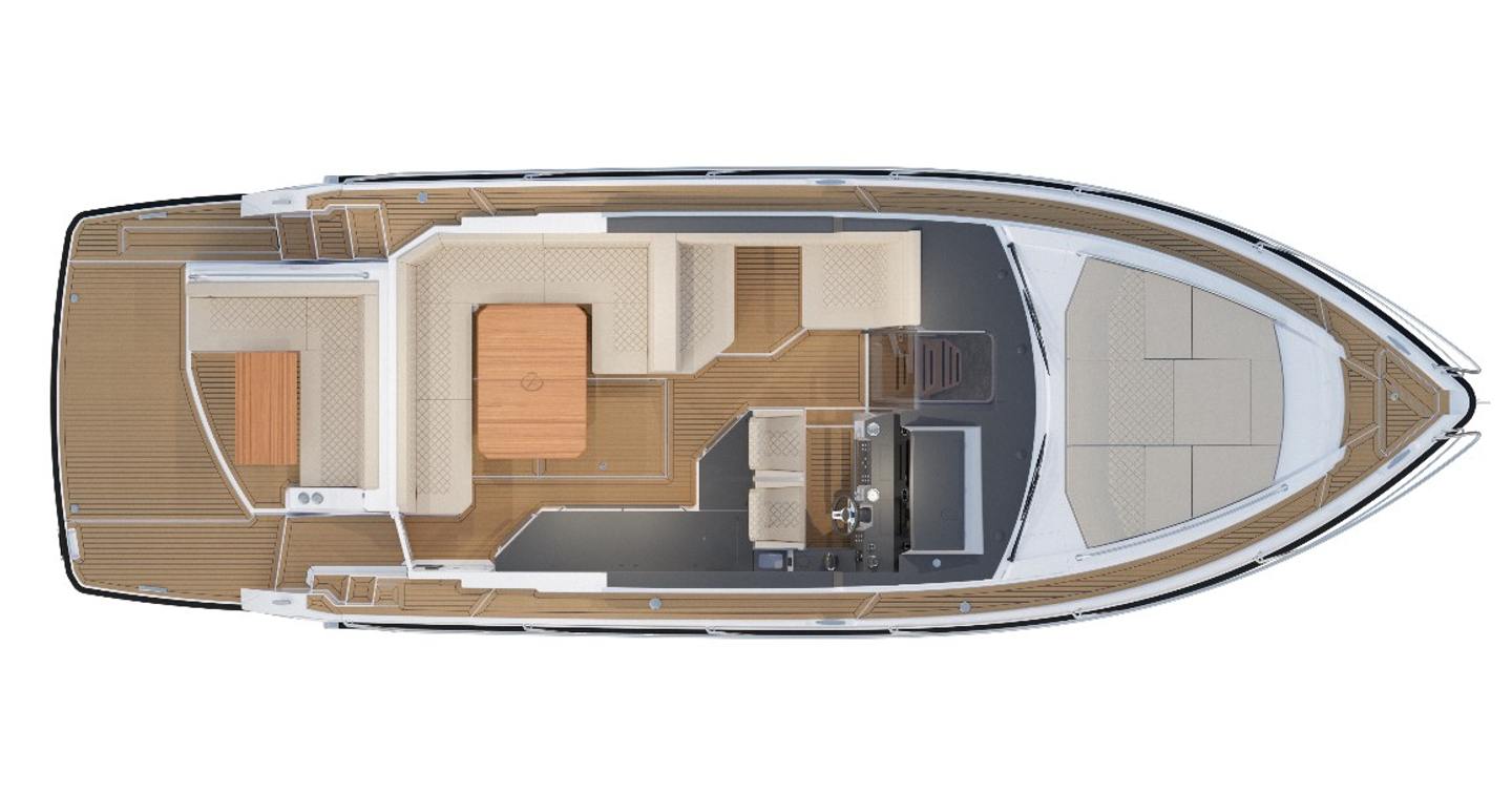 The above deck layout onboard the 400 HT