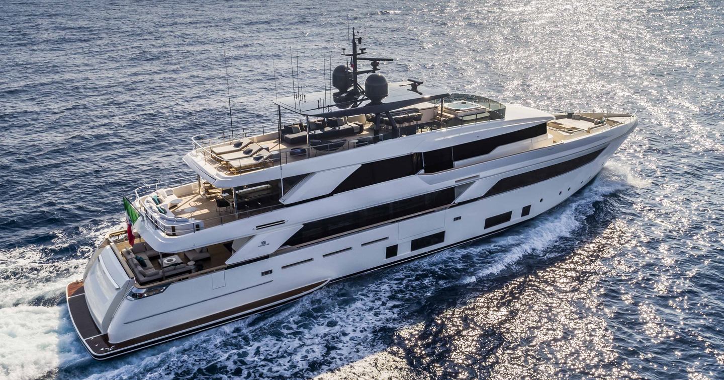 Custom Line Navetta 42 motor yacht under way