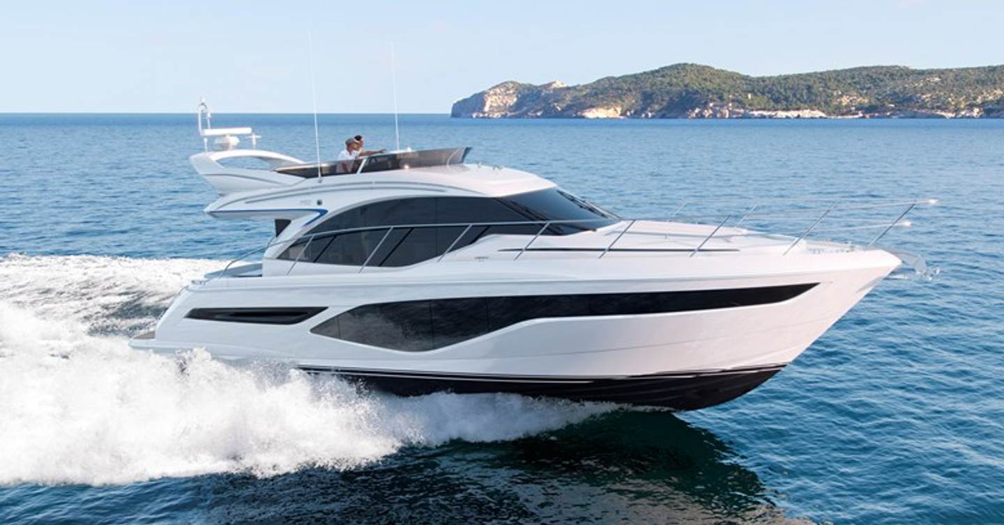 Princess F50 motor yacht under way