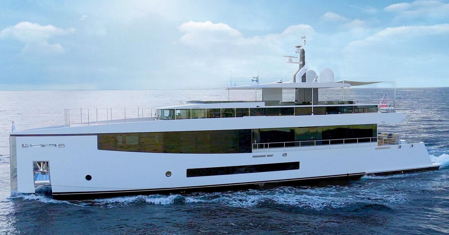 Feadship motor yacht Graycliffs underway side profile 