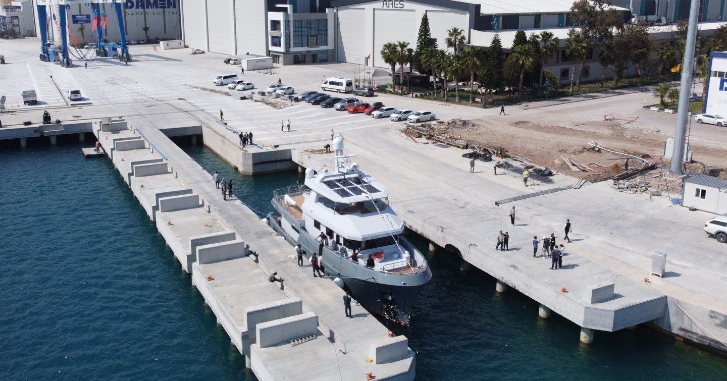 B77 Explorer Yacht in docks