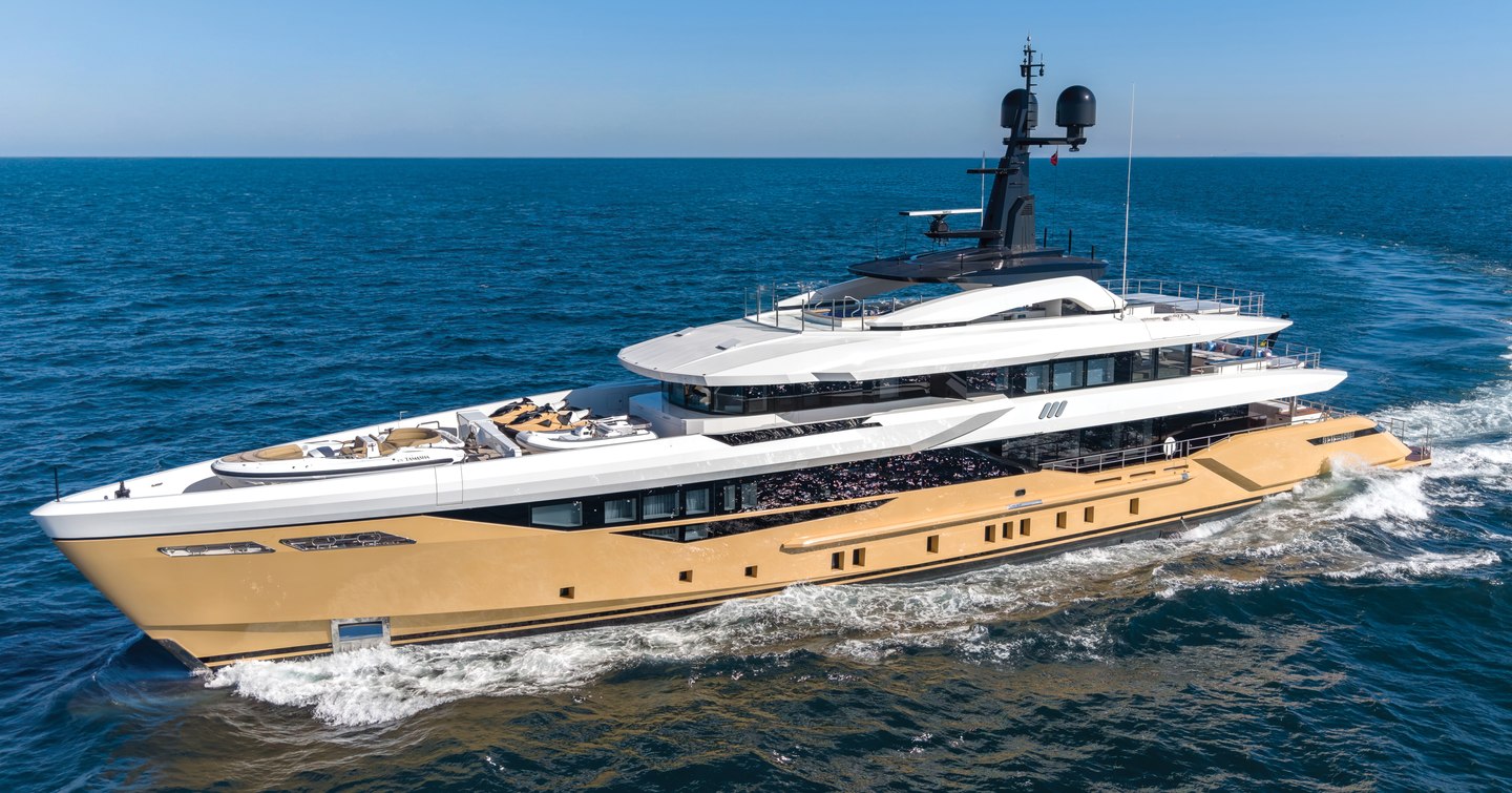 Bilgin 170 Superyacht Tamasha under way 