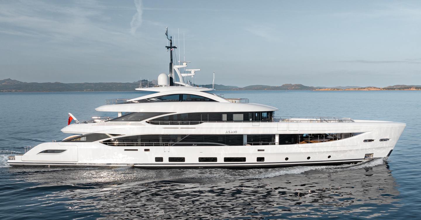 Benetti B.Now 50M Oasis superyacht under way