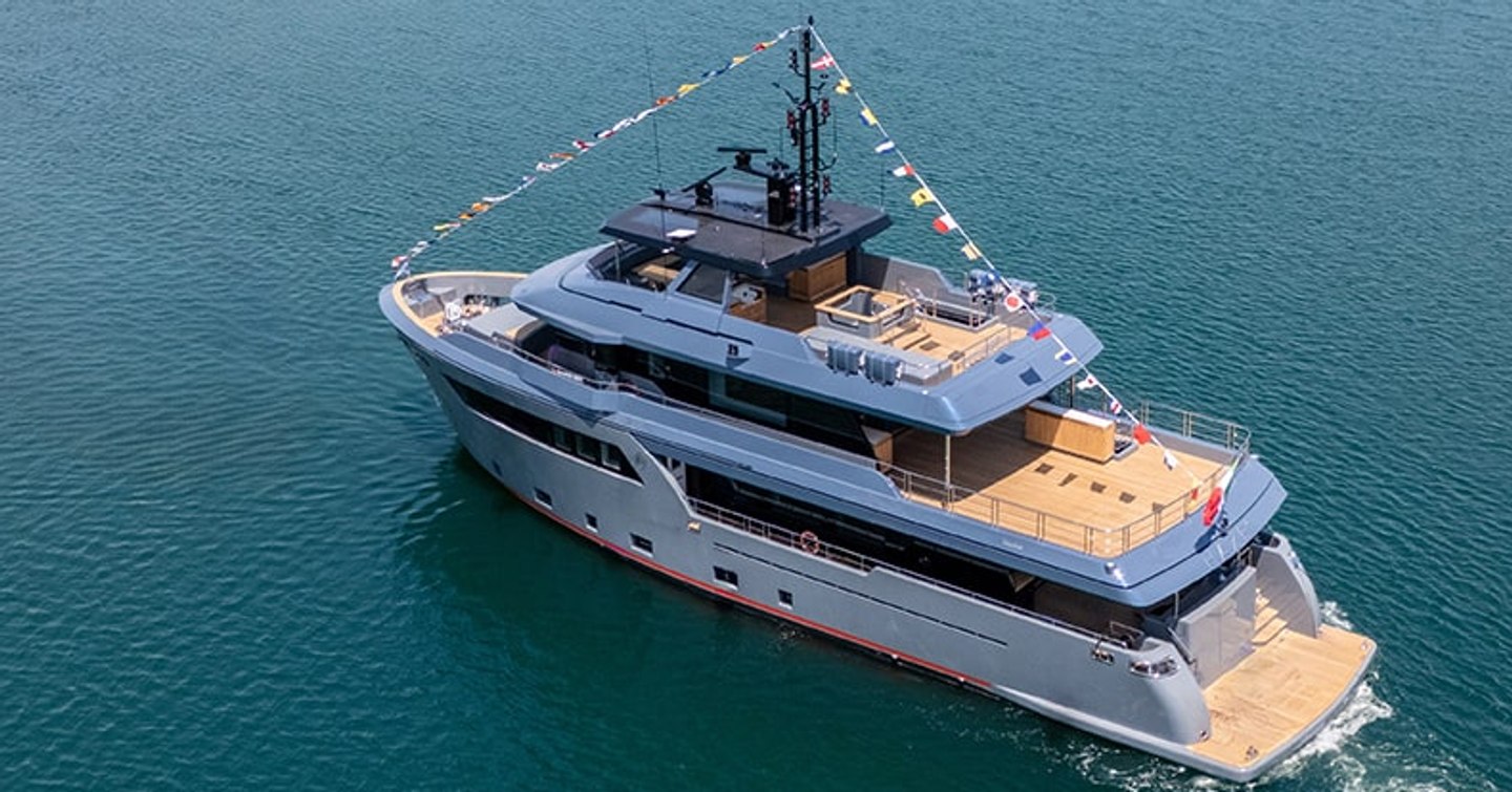 Motor Yacht Haze² motor yacht at launch under way with bunting