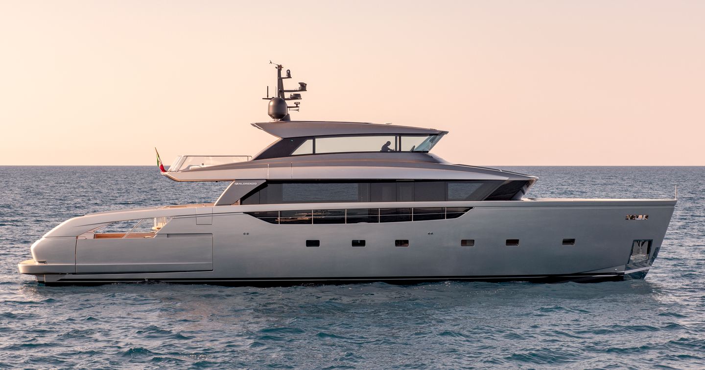 Sanlorenzo SX100 motor yacht at anchor 