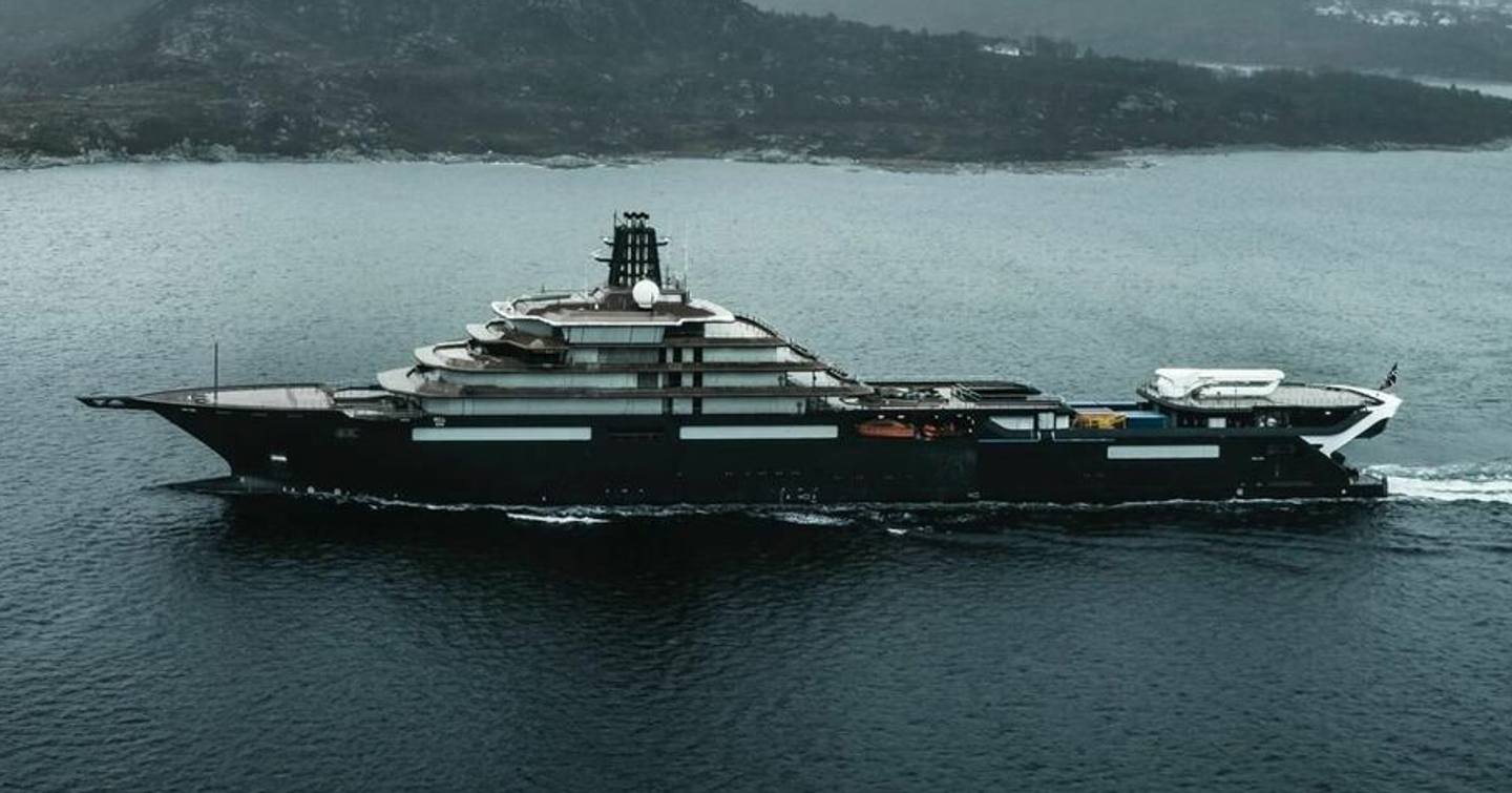 Superyacht REV OCEAN at sea