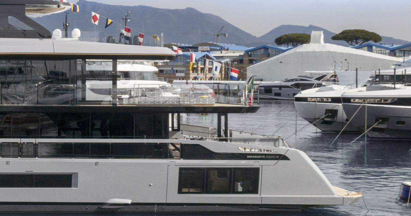 Close up of fifth Mangusta Oceano 39 superyacht aft 