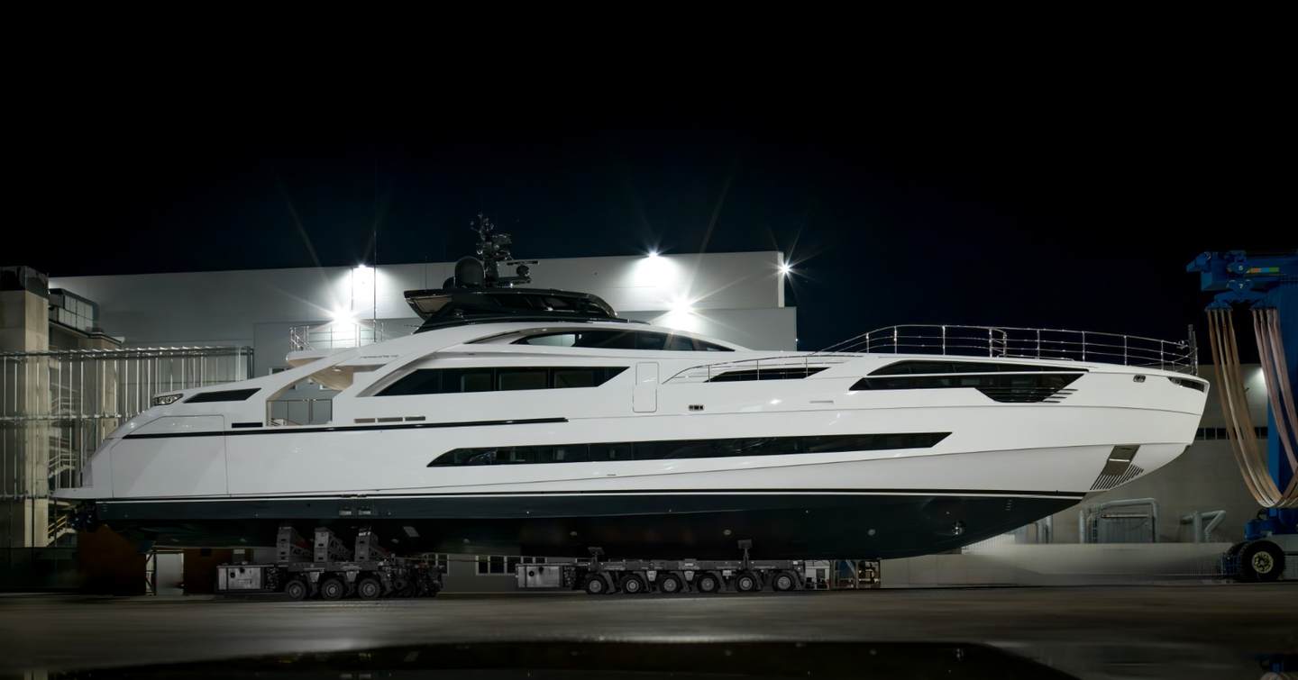 superyacht Pershing 140 build stage