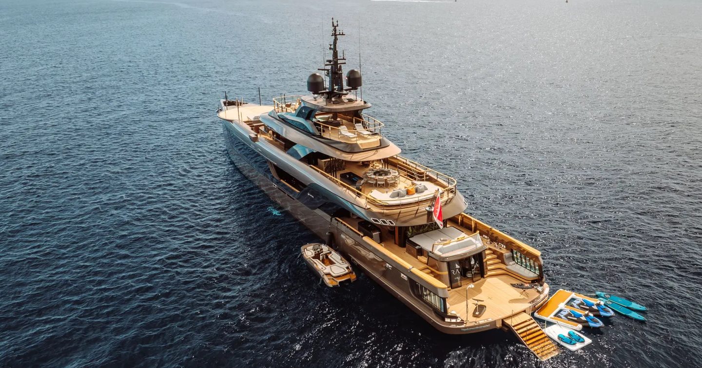  Admiral superyacht RAJA² at anchor stern view 