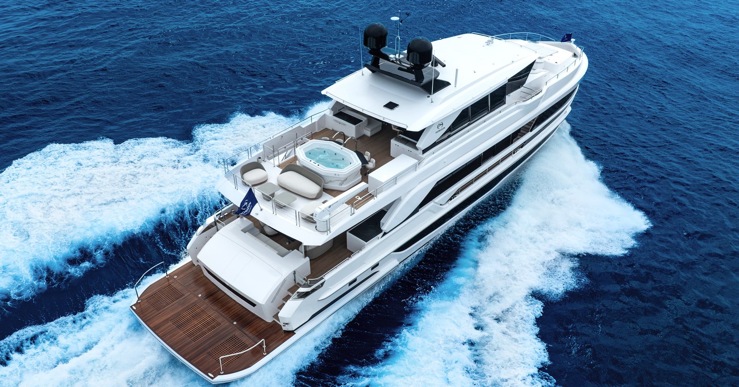 Aerial view of Horizon FD100 Skyline Superyacht under way 