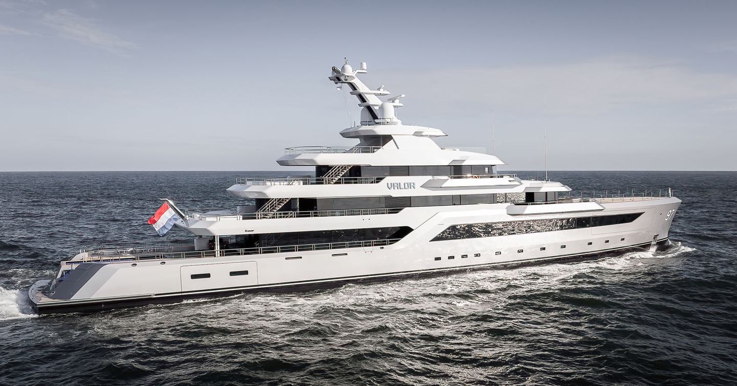 Expedition yacht Valor under way on sea trials 