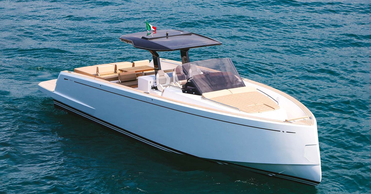 First generation Pardo 43 motor yacht at anchor
