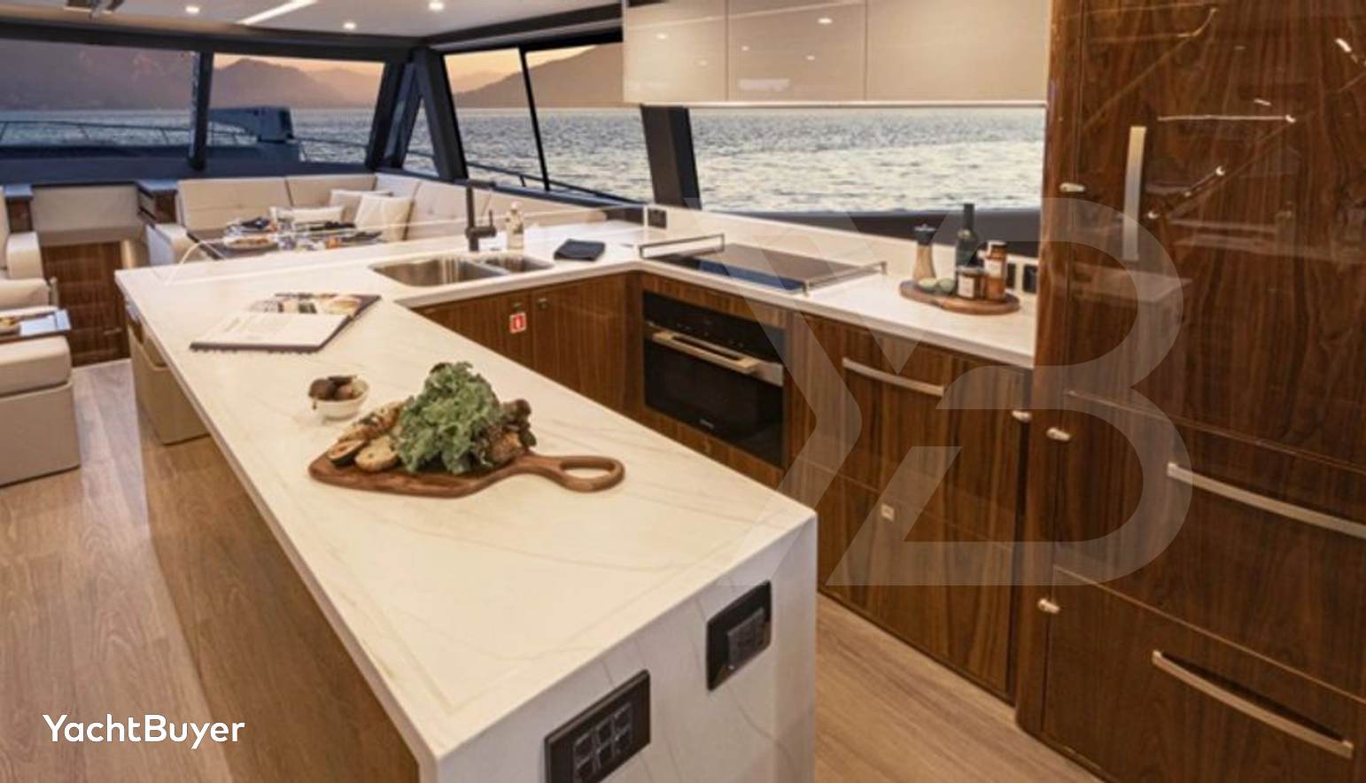 64 SPORTS MOTOR YACHT SERIES 2