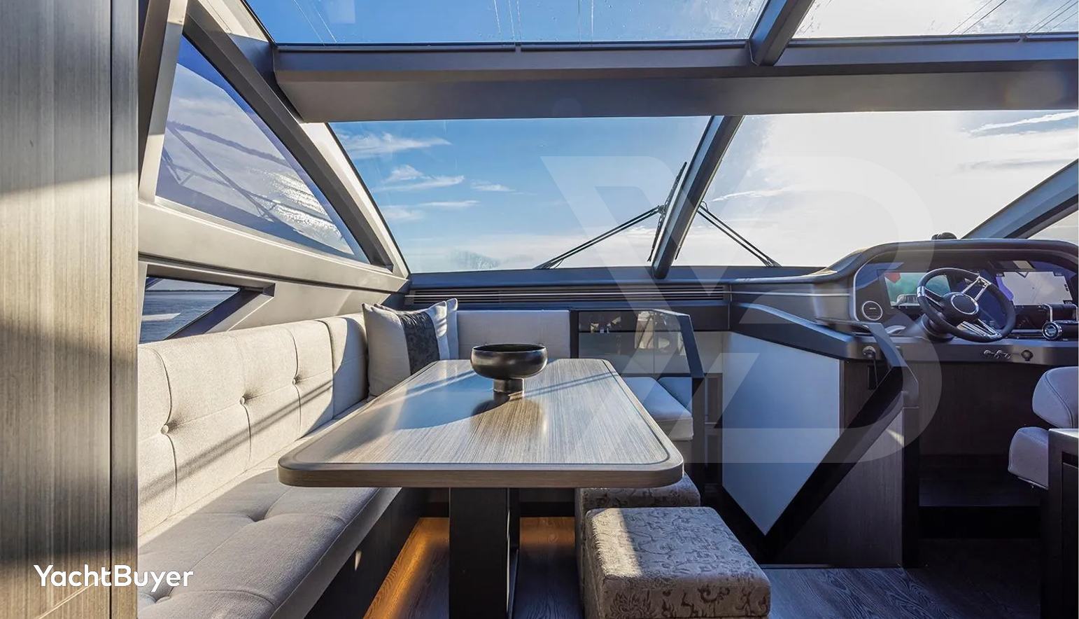 2025 Pearl 72 | 72.2 ft