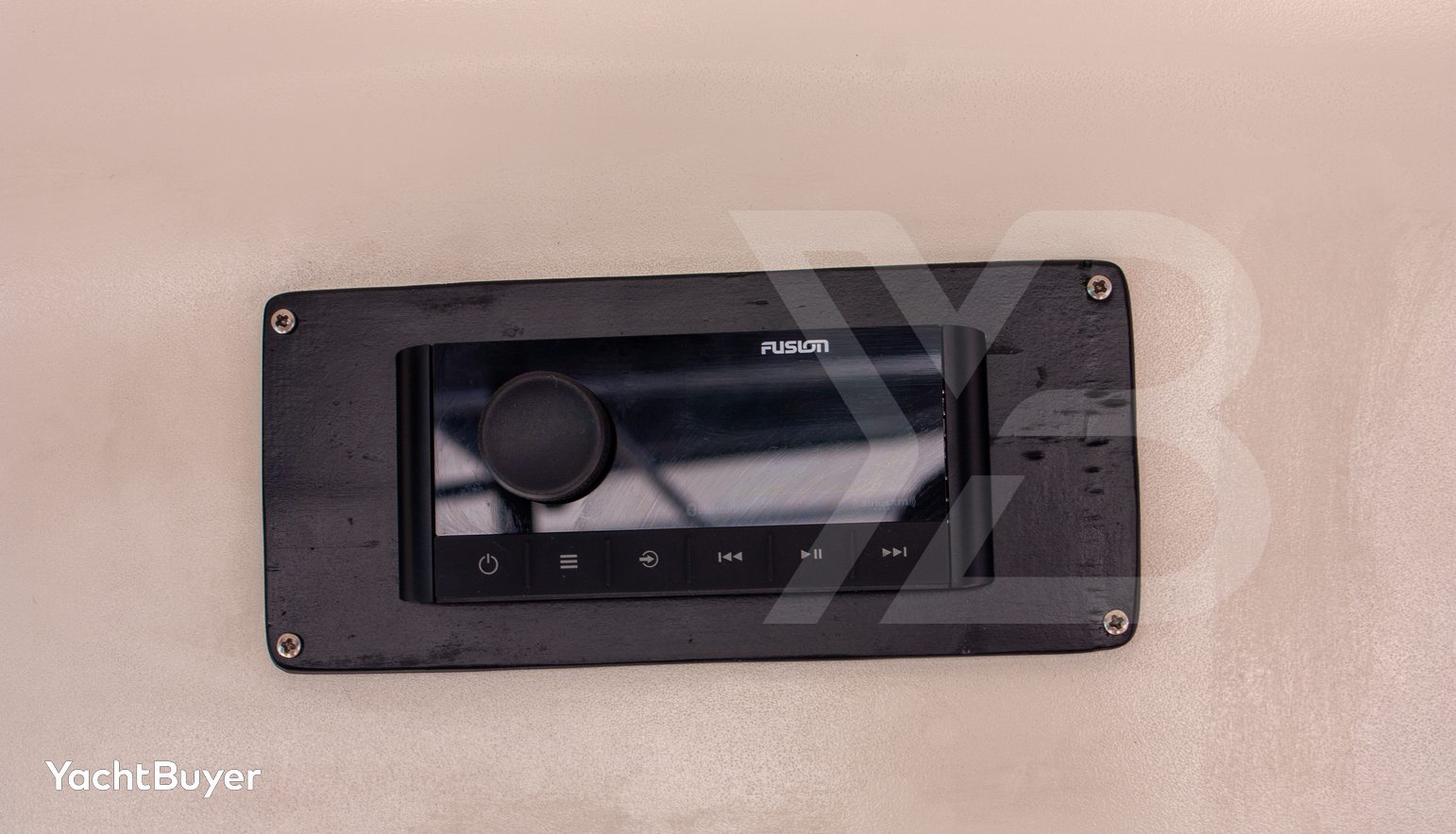 Merry Fisher 805 Limited